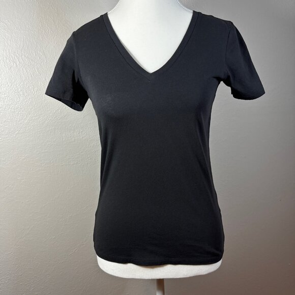 Everlane Organic Cotton V-Neck T-Shirt - Picture 1 of 7